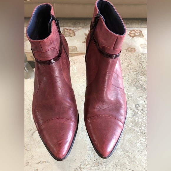 Dorking, Women’s 7.5 -38 Euro, Lightweight Leather Ankle Boots, Side Zip, GUC - Picture 3 of 16